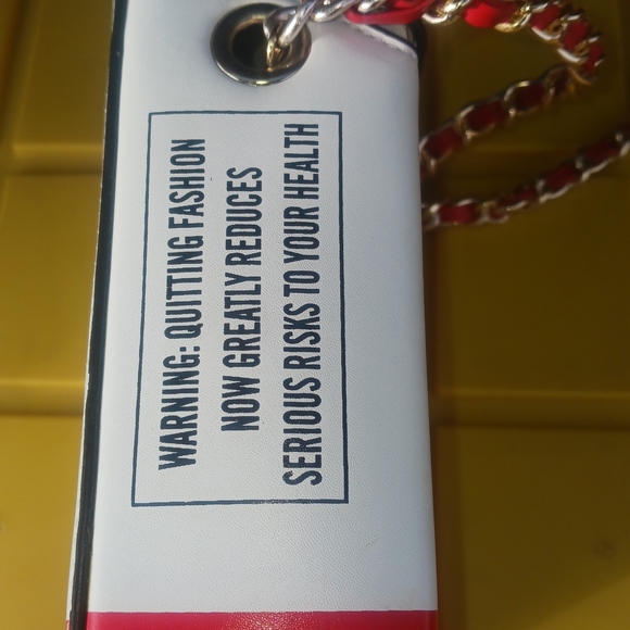 Moschino Milano Fashion Kills Statement Bag - Picture 4 of 5